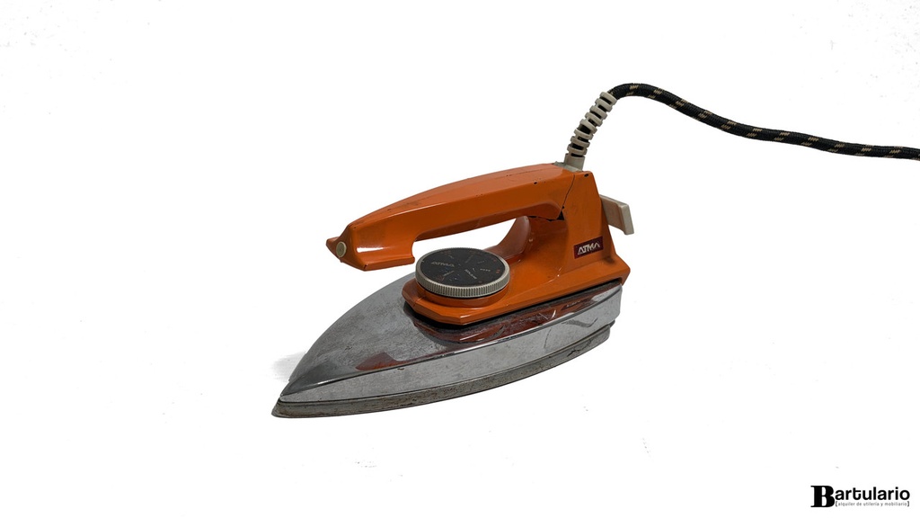 Plancha Atma Naranja Mod 1070