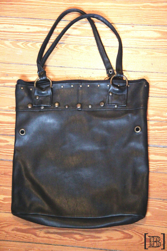 [BV00059] Cartera / bolso negro con tachas