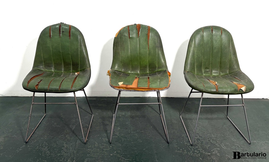 Silla Bertoia verde con tapizado roto (Hay 3 unidades)