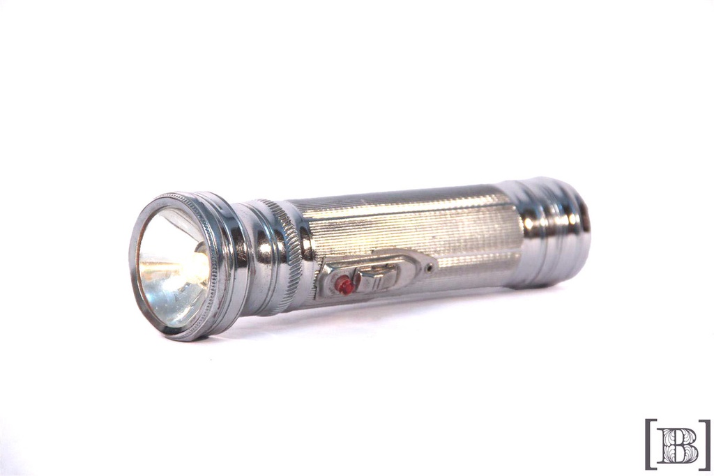 [CA00004] Linterna plateada angosta