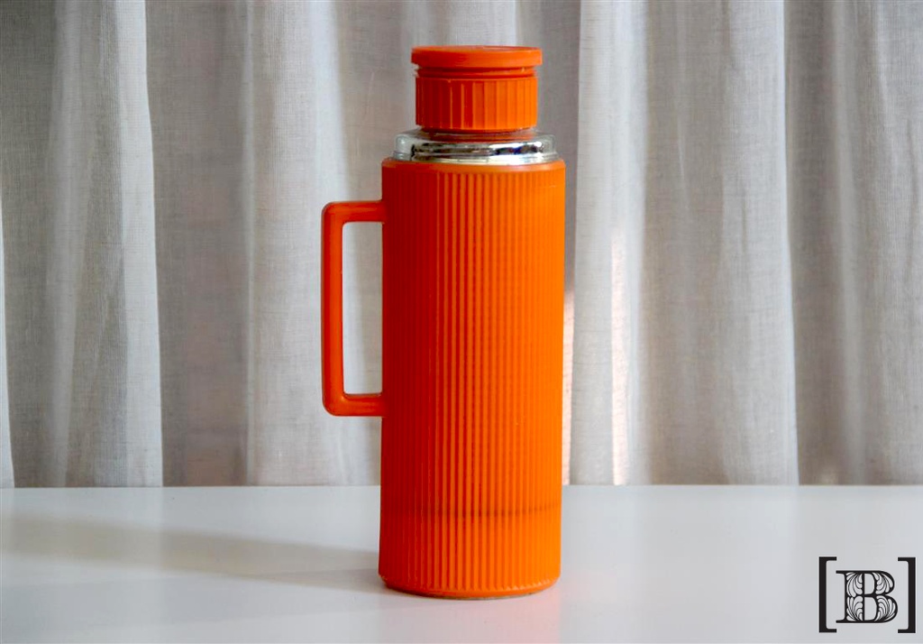 [CC00032] Termo naranja