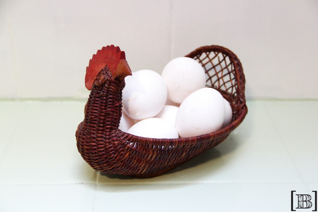 [CC00075] Panera / huevera gallina