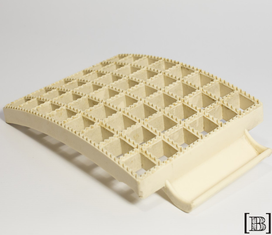 [CC00123] Raviolera Plastica