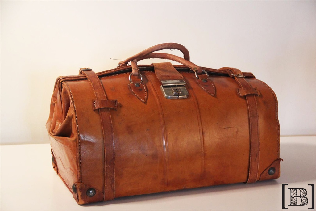 Bolso de cuero suela