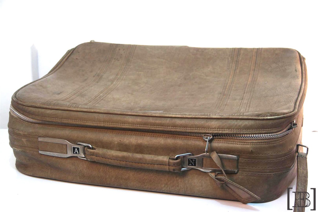 [BV000008] Valija de cuero beige con ruedas