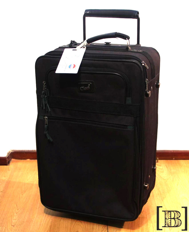 [BV00009] Valija negra con ruedas
