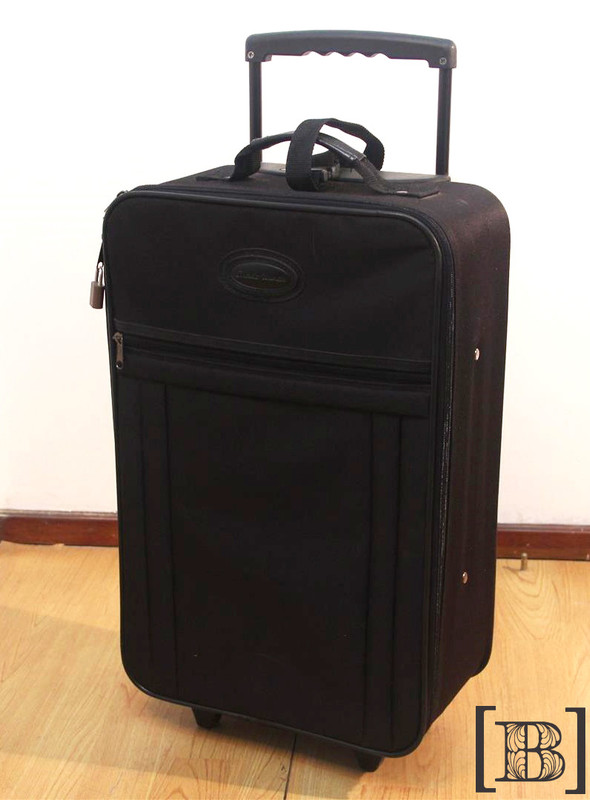 [BV00010] Valija negra con ruedas