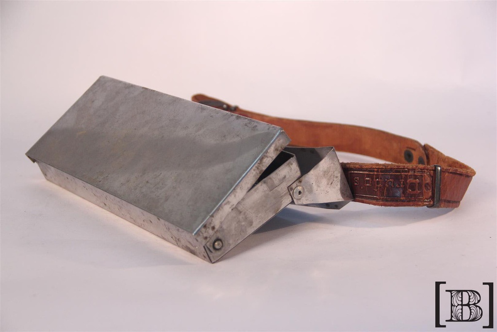 [DD00013] Caja de pesca metal cinturón