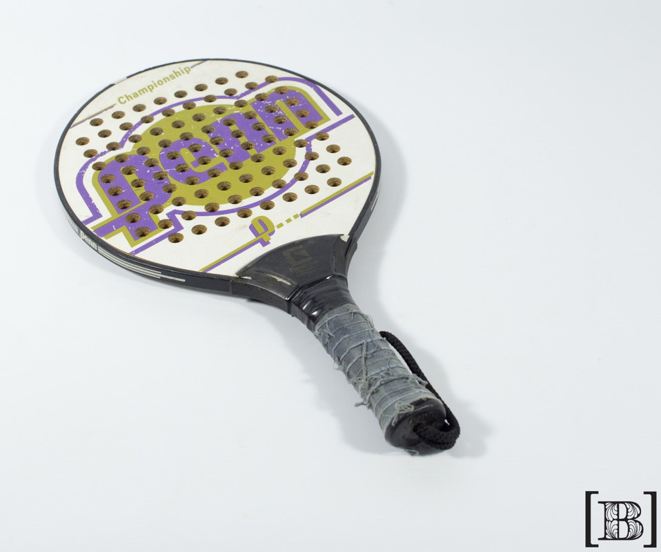 Raqueta de paddle blanca Penn champinship