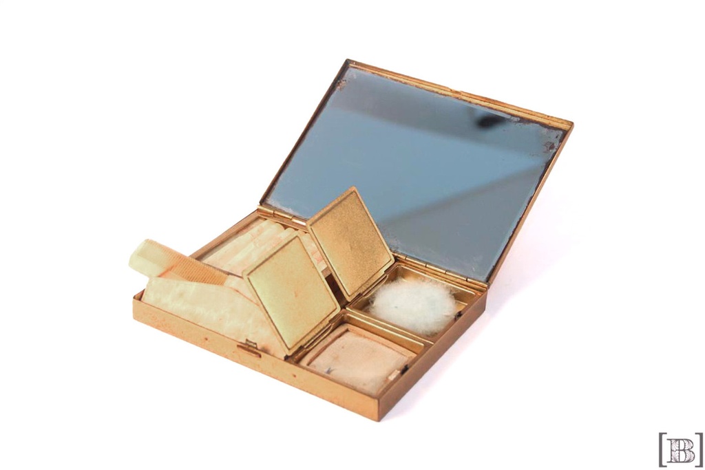 [DM00094] Cigarrera / Polvera dorada