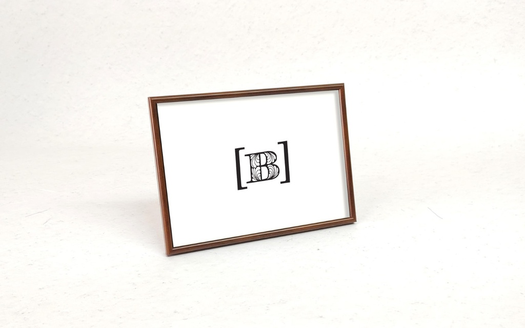 [DM000355] Portaretratos de madera varilla finita