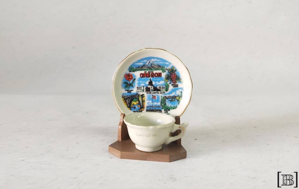 [DM000370] Taza y platito con soporte Oregon