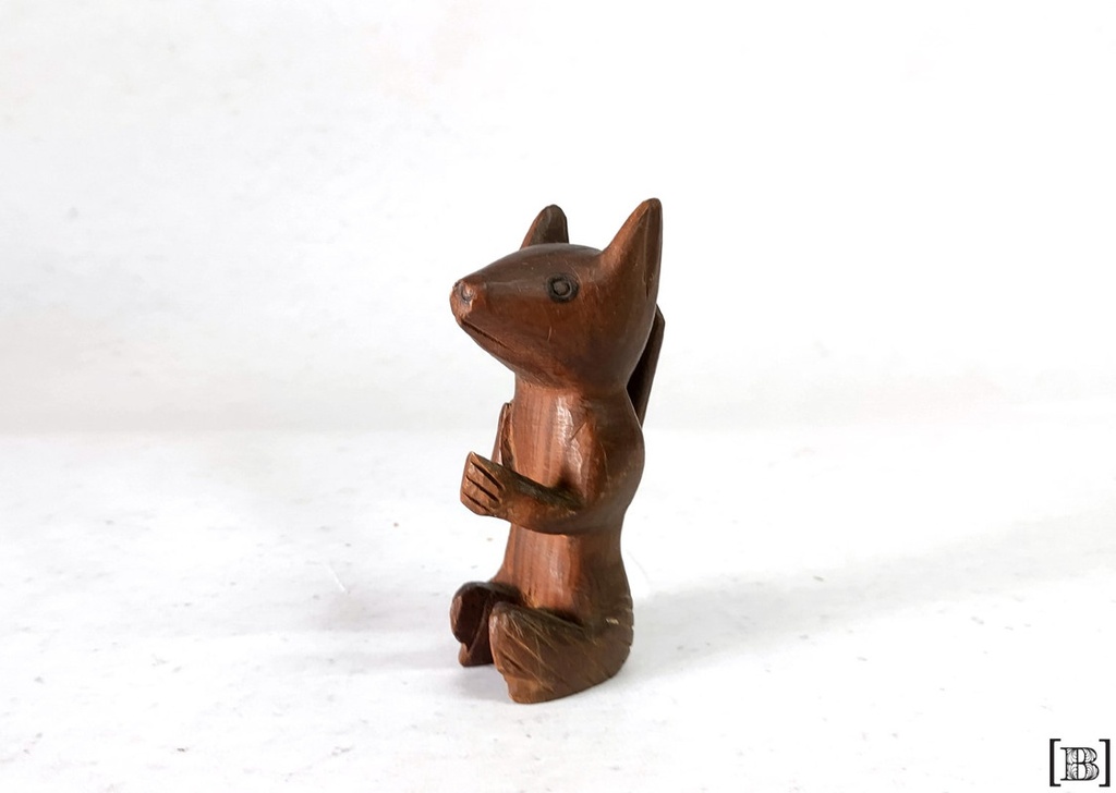 [DM000371] Zorro tallado en madera