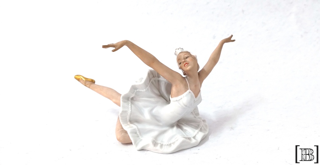 [DM000440] Bailarina