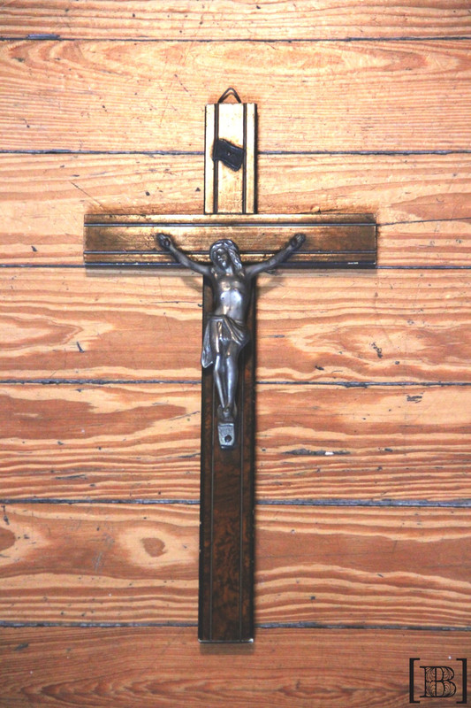 [DP00147] Cruz de pared
