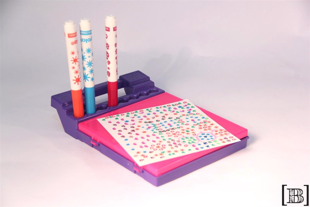 Valijita con sellos marcadores