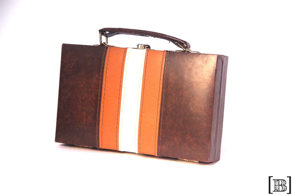 [JM00001] Dominó con valija