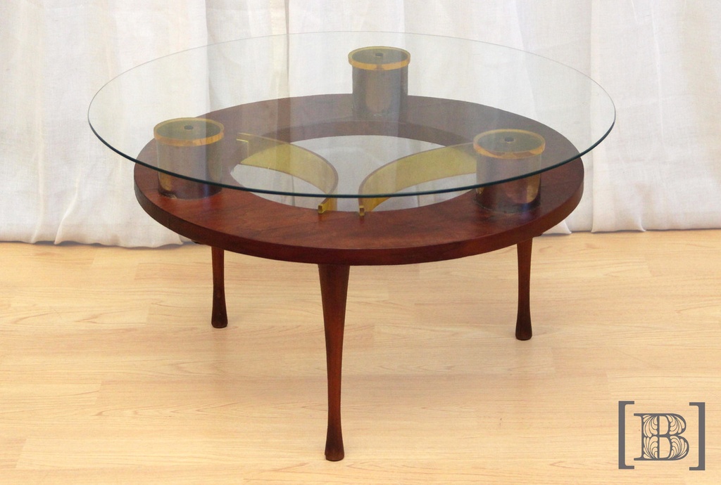 [MA00001] Mesa redonda acrílico amarillo y tapa de vidrio