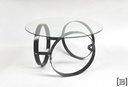Mesa ratona de hierro con vidrio circular
