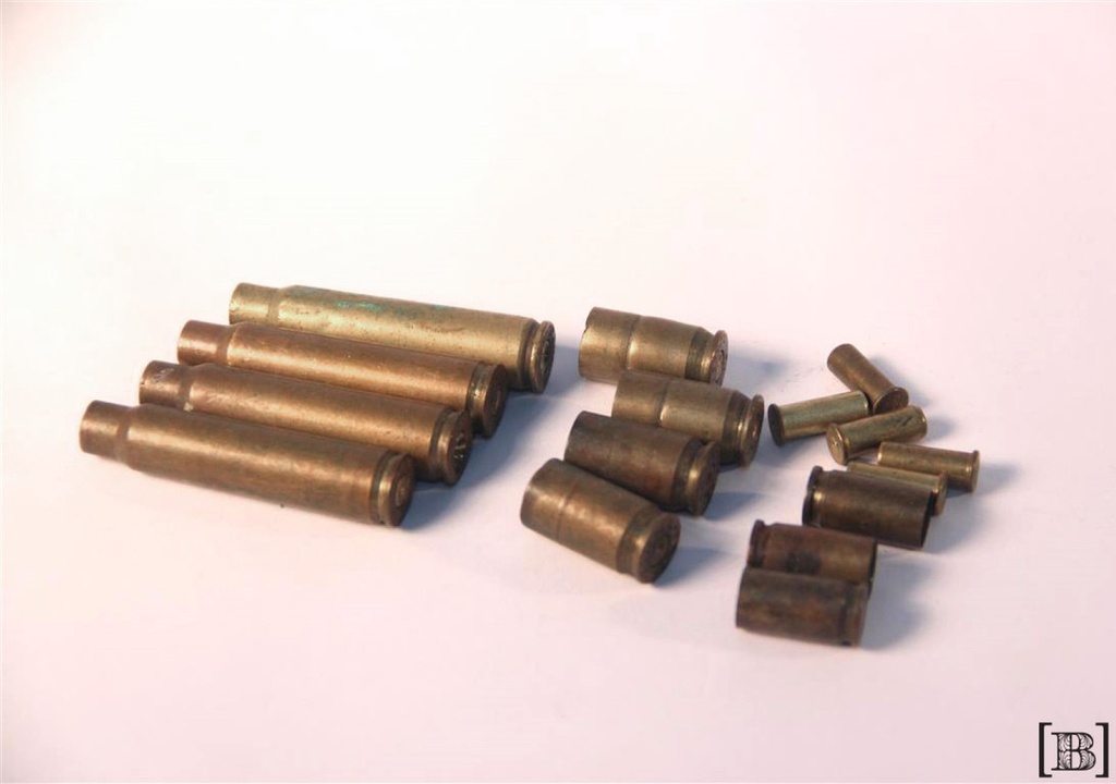 Casquillos de bala x 16