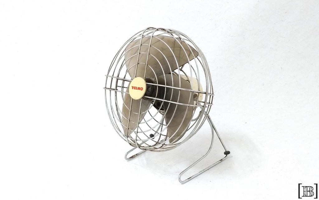 [TE00037] Ventilador chico de mesa yelmo