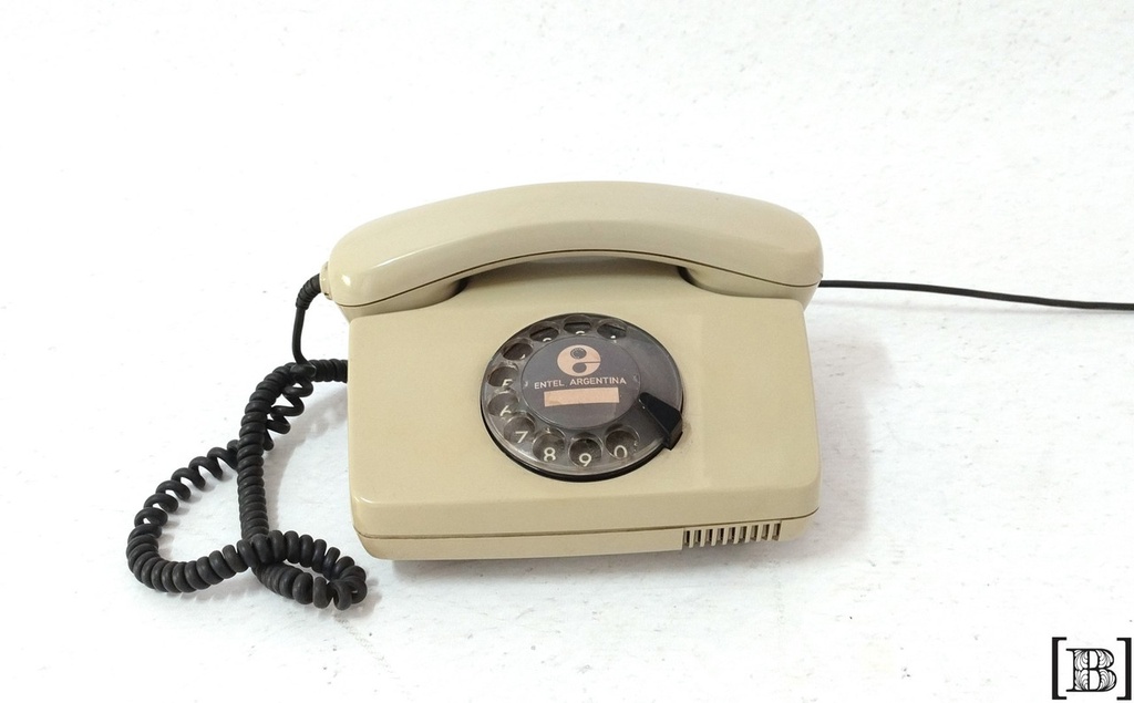 [TT00058] Teléfono de disco gris III