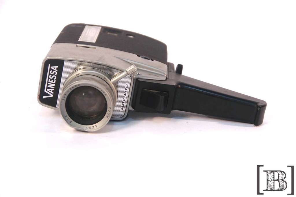 [TV00013] Camara Super 8 Vanessa