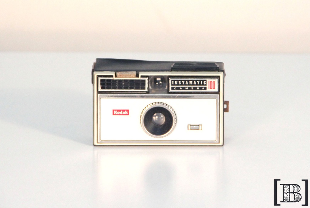 Camara de fotos Kodak Instamatic 100