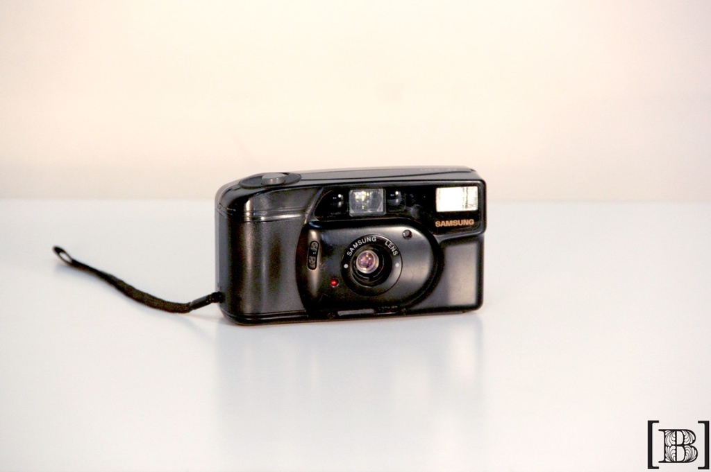 [TV00053] Camara de fotos Samsung AF220