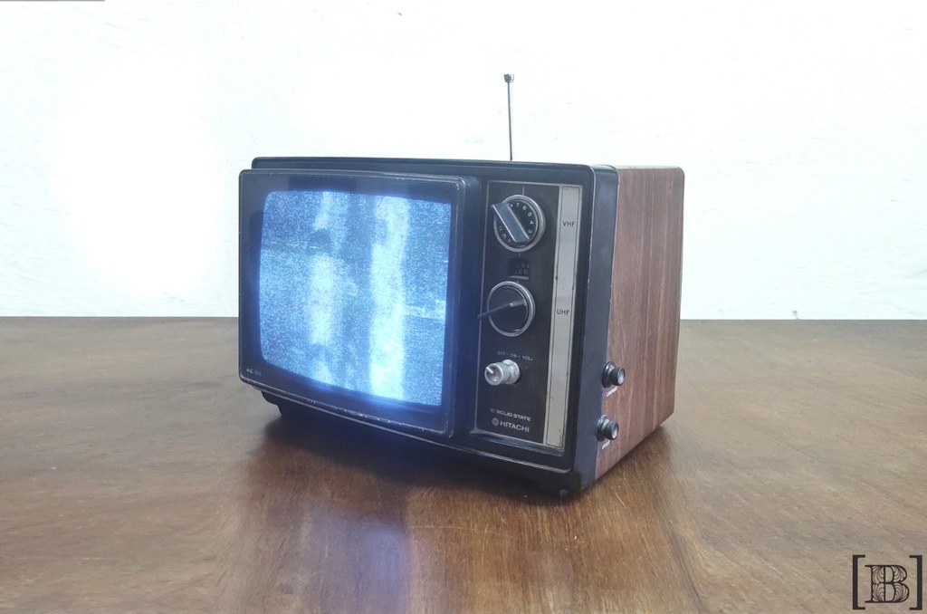 [TV00062] Televisión Hitachi Ice Solid State