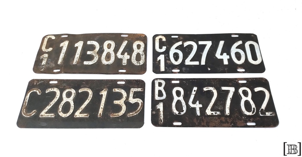 Patentes viejas argentinas x 4 unidades ( No son pares)