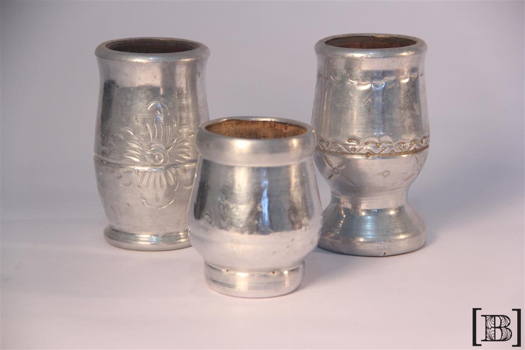 Mate Metálico (Hay 3 unidades)