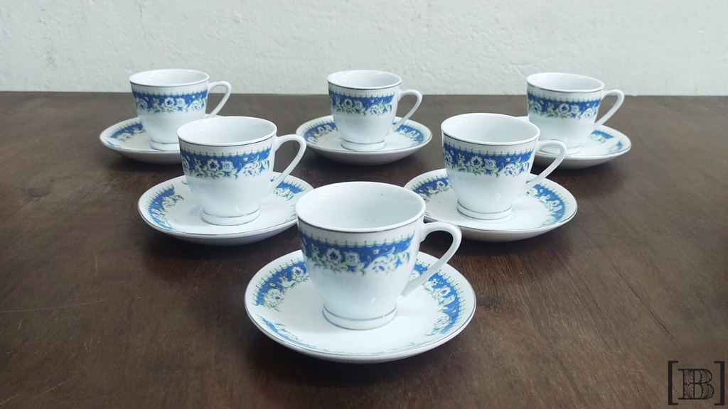 [VV00102] Tacitas de café de porcelana flores azules x 6 unidades