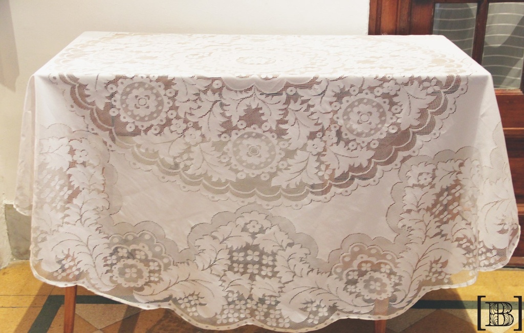 [XM00066] Mantel calado redondo