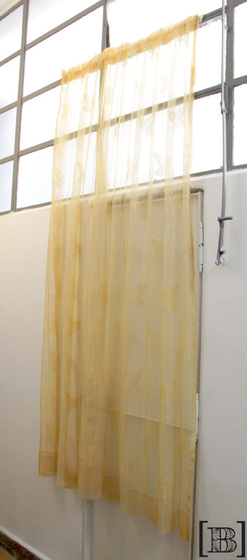 Cortina de tul amarilla Hojitas x 1 paño