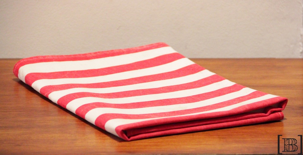 [XM00081] Lona de playa rayada roja