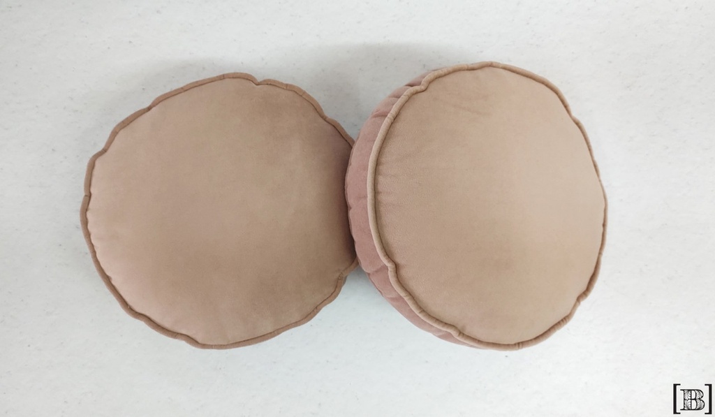 [XM00104] Almohadon rosa circular(Hay 4 unidades)