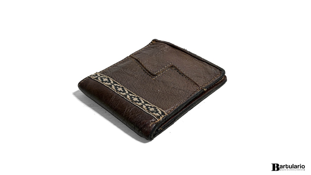 [BV00093] Billetera con guardapampa II