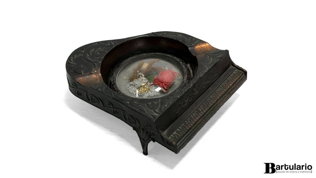 [DM000473] Cenicero pianito